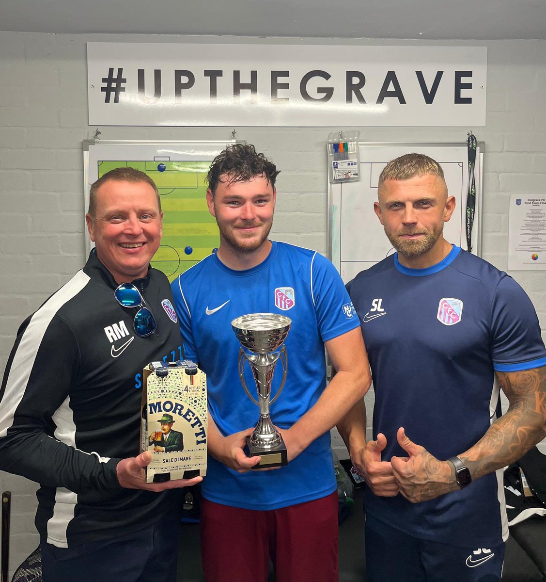 ✅ Matchday 1 – DONE ✅

A big shoutout to our Man of the Match, proudly sponsored by our amazing supporters at <a href="/strezzawoodfire/">Strezza</a> 🙌

Our very own 🏴󠁧󠁢󠁳󠁣󠁴󠁿Pirlo, Robbo (sponsored by The Rose and Crown, Cotgrave) absolutely bossed it in the middle of the park 🐹💪

#UpTheGrave #MOTM