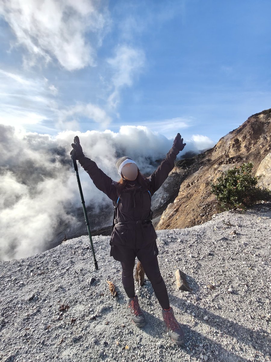 icytrbl's tweet image. ermmm just a little bit lore abt me, i quite like being alive hehe