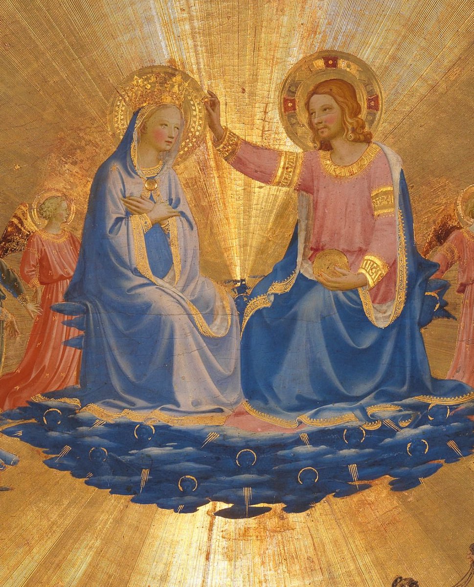 Il fondo oro abbraccia e illumina tutti, mentre dalle figure di Cristo e Maria si diparte una raggiera incisa dove la luce si rifrange.
Intorno una schiera di angeli e santi, ognuno identificato dal proprio attributo.

🎨 Beato Angelico, 1431-35 #Uffizi
👉🏻 uffizi.it/opere/angelico…
