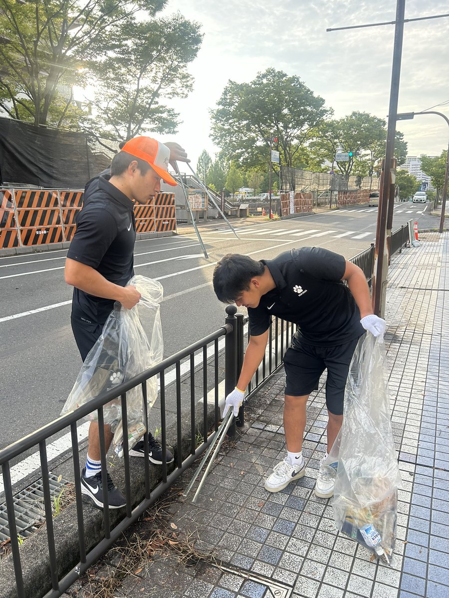 8月9日早朝、8月8日に開かれた「びわ湖大花火大会」の会場周辺の清掃活動をチームで行いました！🎇

BBCびわ湖放送にて報道していただいております！ぜひご覧ください🐾

youtu.be/XdGAecw648w?si…