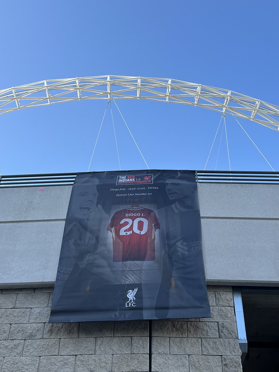 LFC Red Indians (@lfcredindians) on Twitter photo Good morning <a href="/wembleystadium/">Wembley Stadium</a> … in memory of our forever 20 … <a href="/LFC/">Liverpool FC</a> <a href="/LFCRedIndians/">LFC Red Indians</a> <a href="/LFCLondon/">OLSC London Branch</a> Good morning <a href="/wembleystadium/">Wembley Stadium</a> … in memory of our forever 20 … <a href="/LFC/">Liverpool FC</a> <a href="/LFCRedIndians/">LFC Red Indians</a> <a href="/LFCLondon/">OLSC London Branch</a>