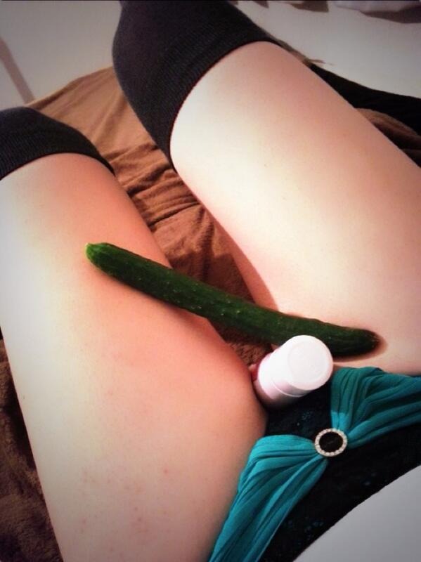 結構女の子も出会い系でヤってるんだ～♡かーーなーーりエロいよ♥看護師、人妻に沢山はぐちゅっちゅしても〜らおっ♥→is.gd/SXKN9i