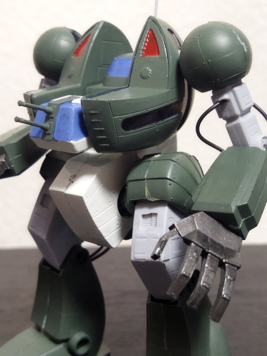 拡散希望です

BOOKOFF PLUS 熱田国道1号店に

多分40年くらい前の子供時代に作られてランナー塗装途中のザブングルのキットを売られた方に届くと良いんですが

あなたの綺麗にランナー塗装したキットに感激して、遺志を継いで完成しましたよ(^_-)-☆

本人に見てもらえると嬉しいです

届くと良いなあ