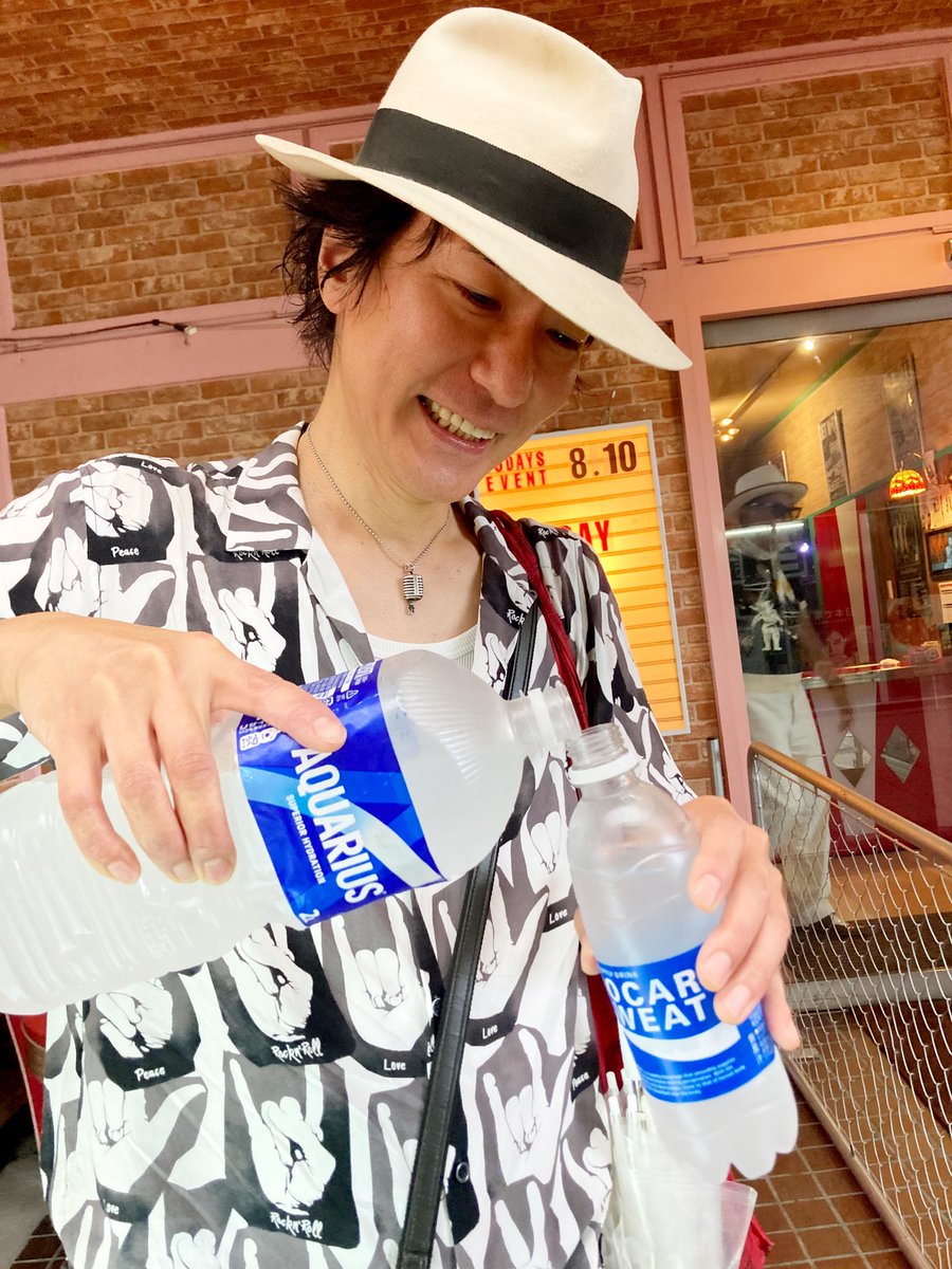 久しぶりのヘイズ。1月の札幌以来です。
リハ後のシャクさん…これは…笑笑
<a href="/ShakKeiji/">shak keiji</a>