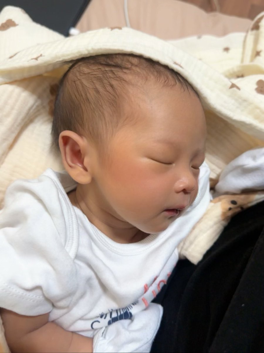 우리 아들 진짜 실생긴!♡👶🏻