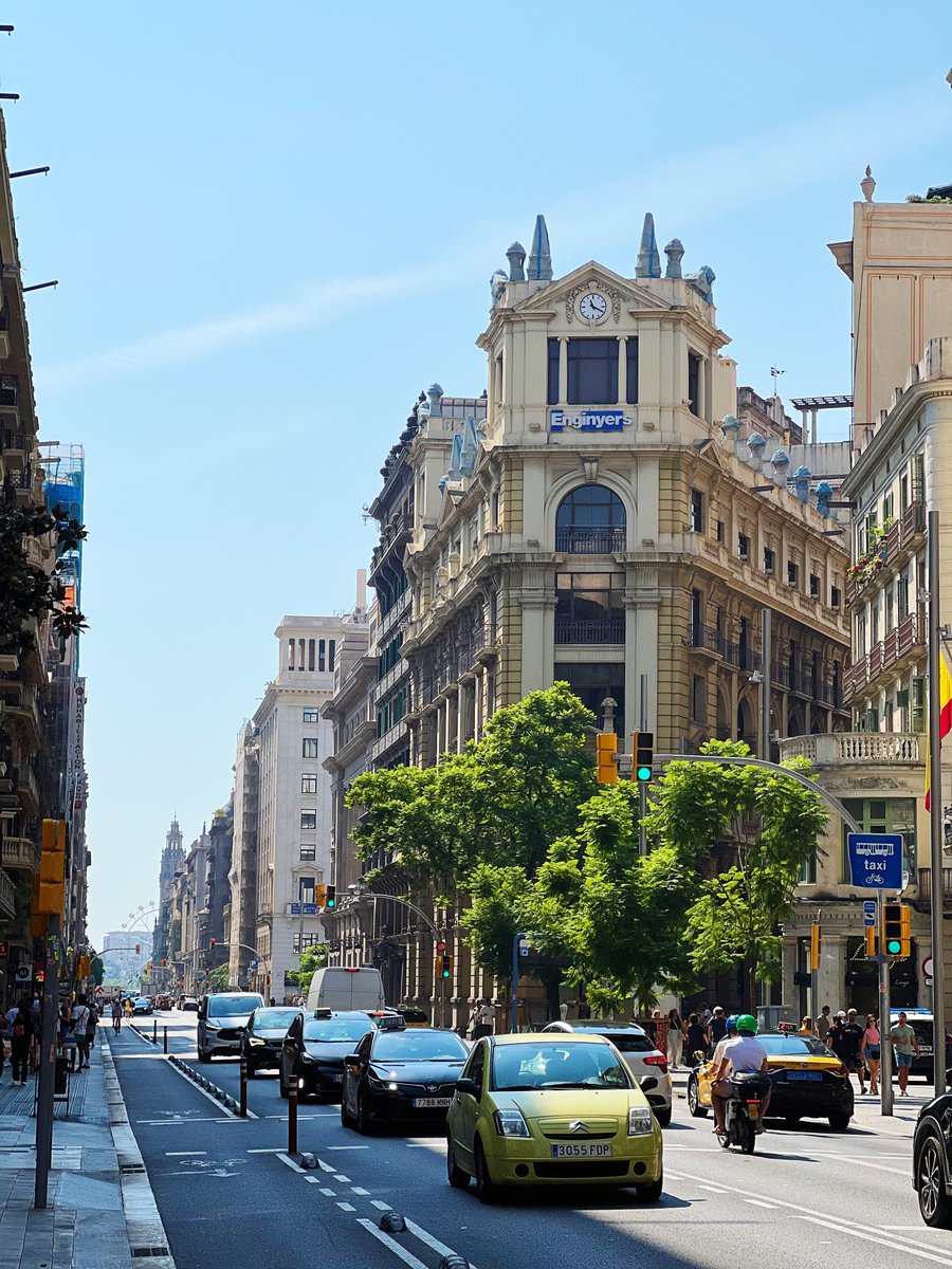 صباح الخير من برشلونه ✋🏼