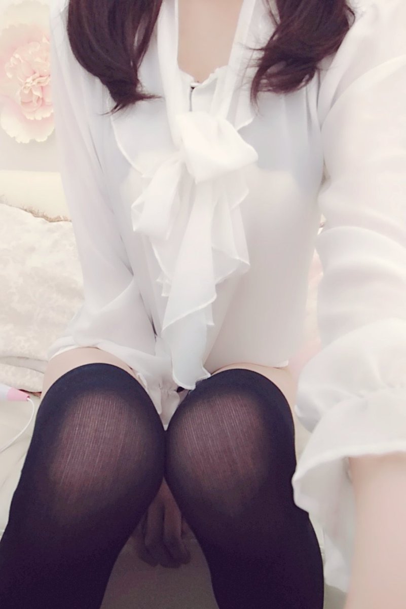 7ckhskvx6's tweet photo. セフレってどうやって探してますか？ エロい話大好きｗ 婚活出会い、大人の出会い、飲み仲間、、 リア友募集! 出会いを募集してる人が集まる噂のSNSはこれだー!! →https://t.co/quVghDr5lr https://t.co/zJFIfhYrVi