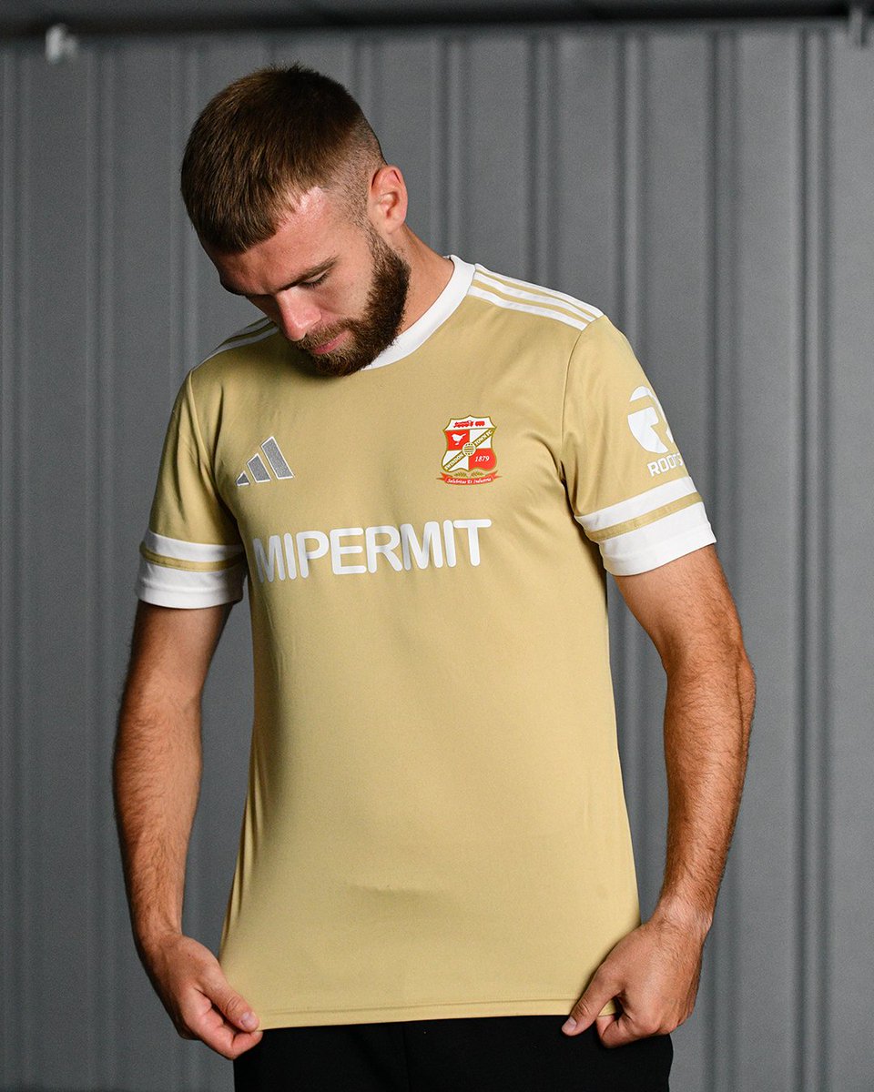 Swindon Town Football Club tweet media