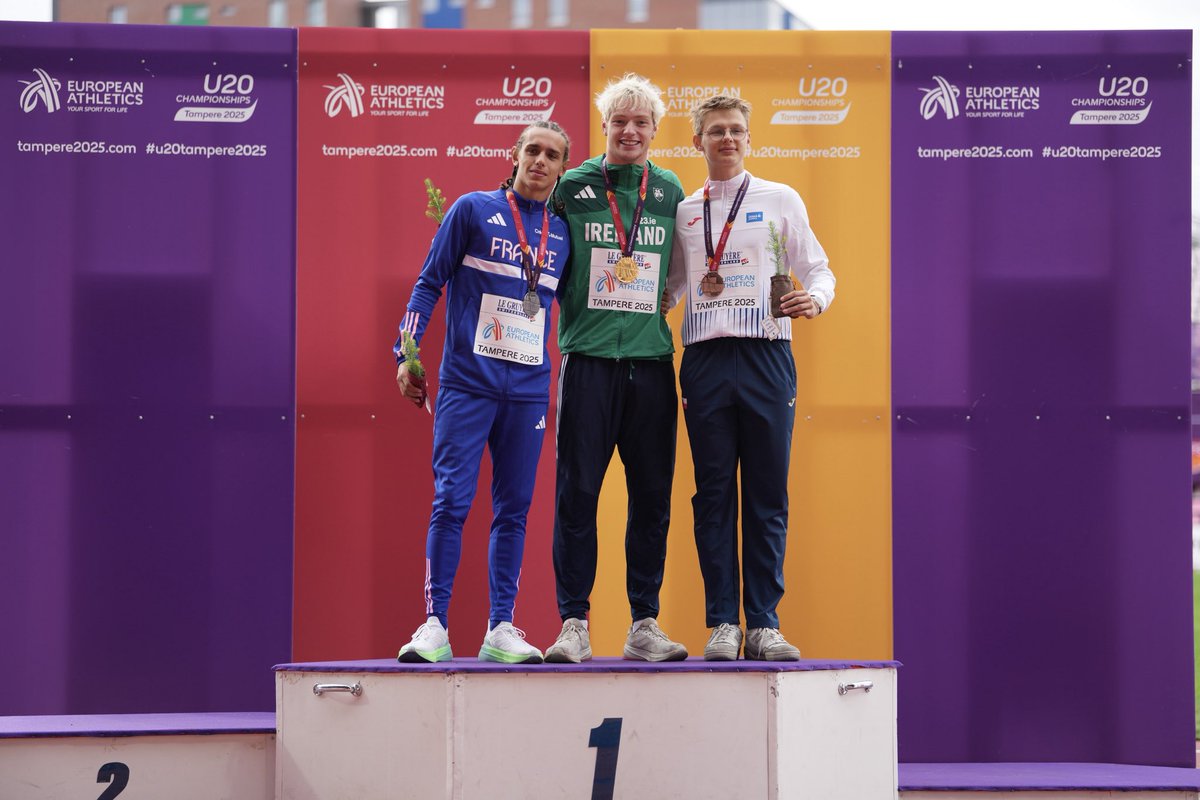 A moment you’ve dreamed of, Conor! 🥇🥺

European U20 400m champion ☘️

📸 Eric Bellamy

#IrishAthletics #Tampere2025 #U20Champs