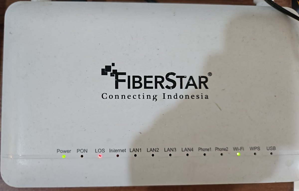 ignatiazora's tweet photo. @di_cbn tolong dicek internet saya bermasalah sejak kemarin malam. No ID: 30115340 https://t.co/yWCtKfCuMn