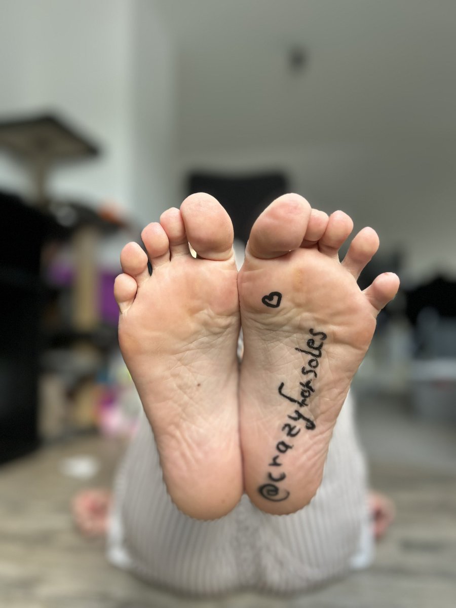 FREE👣PROMO 2.3K! (@crazyforsoles) on Twitter photo 🥵 SWEATY SUMMER THREAD 🥵
💲 Do You Have Sweaty Feet? Do You Wanna Make Money?
👣 Post Your Fav Feet Pics/Vids With Your Summee Sweat
🔥 Drop Your Links, Websites And More In The Comments
⚠️ RT The Thread Please!
Model:
<a href="/miss_mary_rose_/">Miss Mary Rose</a> 🥵 SWEATY SUMMER THREAD 🥵
💲 Do You Have Sweaty Feet? Do You Wanna Make Money?
👣 Post Your Fav Feet Pics/Vids With Your Summee Sweat
🔥 Drop Your Links, Websites And More In The Comments
⚠️ RT The Thread Please!
Model:
<a href="/miss_mary_rose_/">Miss Mary Rose</a>