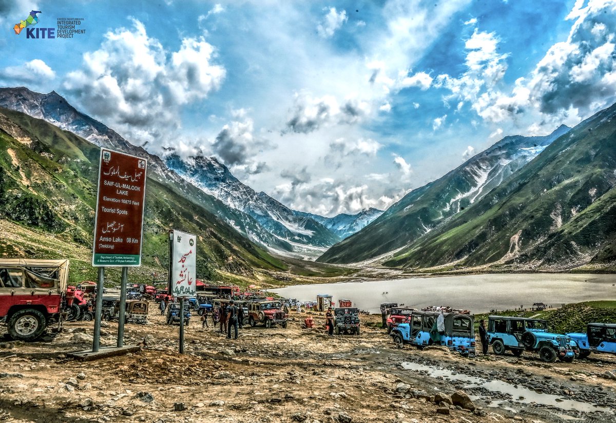 KITEProjectDoT's tweet photo. Enhancing Tourist Experience - Signboards installed in #KaghanValley and on the #HazaraMotorway under the @WorldBank-assisted KITE project, on the directives of CM KP @AliAminKhanPTI and Advisor to CM on Tourism Zahid Chanzeb, to facilitate tourists &amp; enhance their experience. 1/ https://t.co/vUgFxv29lc