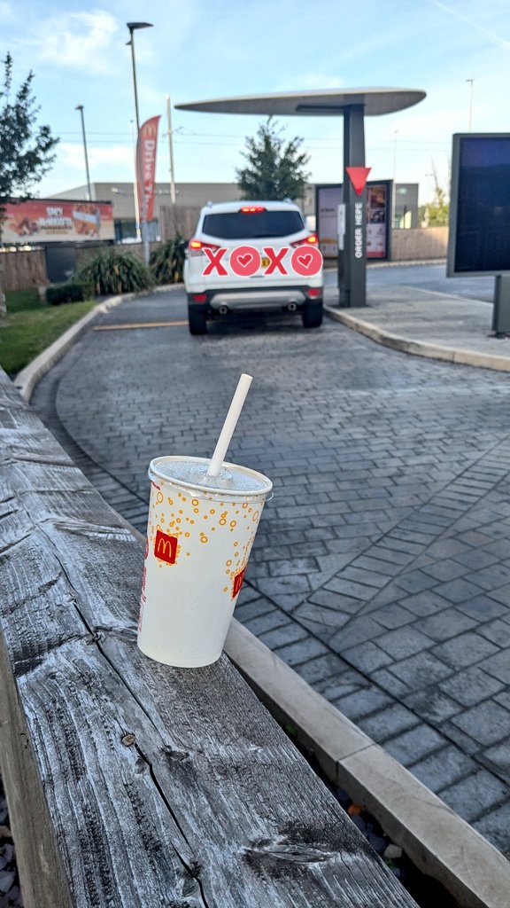 Sadglad π (@glenaallen) on Twitter photo <a href="/startedabin/">Started a bin</a> ahh I always wondered what the McDonald's fence was for, bin was less than 10 yards away π <a href="/startedabin/">Started a bin</a> ahh I always wondered what the McDonald's fence was for, bin was less than 10 yards away π