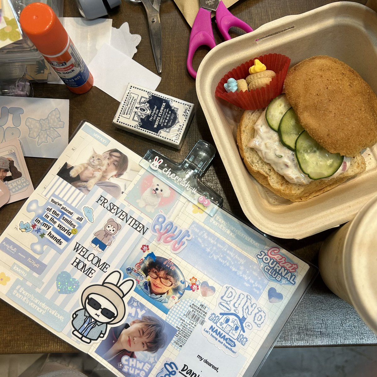 daniedoodledoo's tweet image. verchan 👬 blues 🩵 scans 🔜

#CaratJournalClub @carat___club