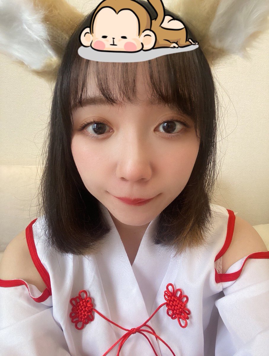 おさるさん 天才猿は包丁（子ども用）を使えるでしょうか？ #monkey - YouTube