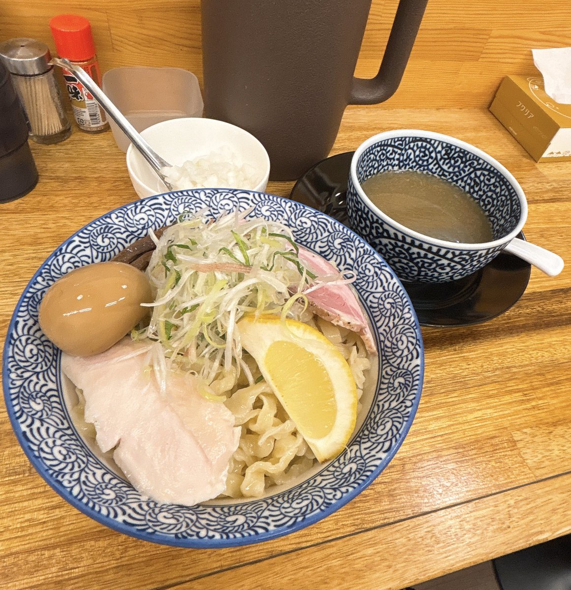 ⭐️ちょぼるん✳️玄米20キロ ⭐️ちょぼるん✳️玄米20キロ りんりん様 玄米20Kg 10月11日頃