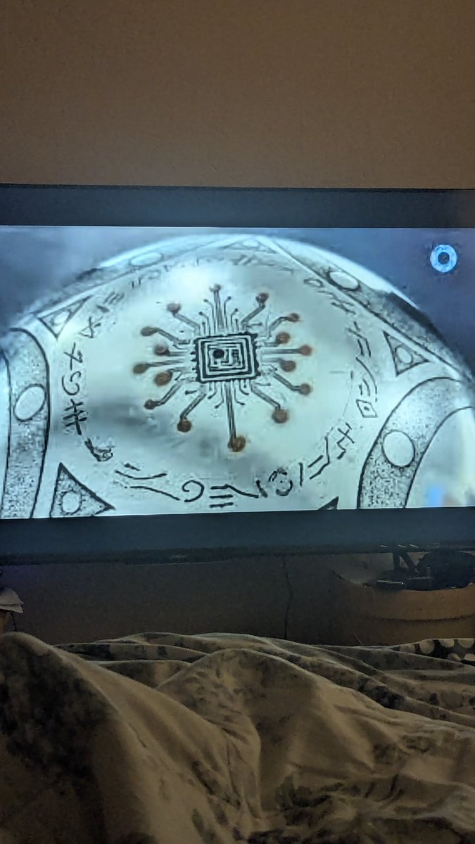 Givenmooba's tweet image. What do you think it is ?
#BugaSphere
#Alien
#TRE2025