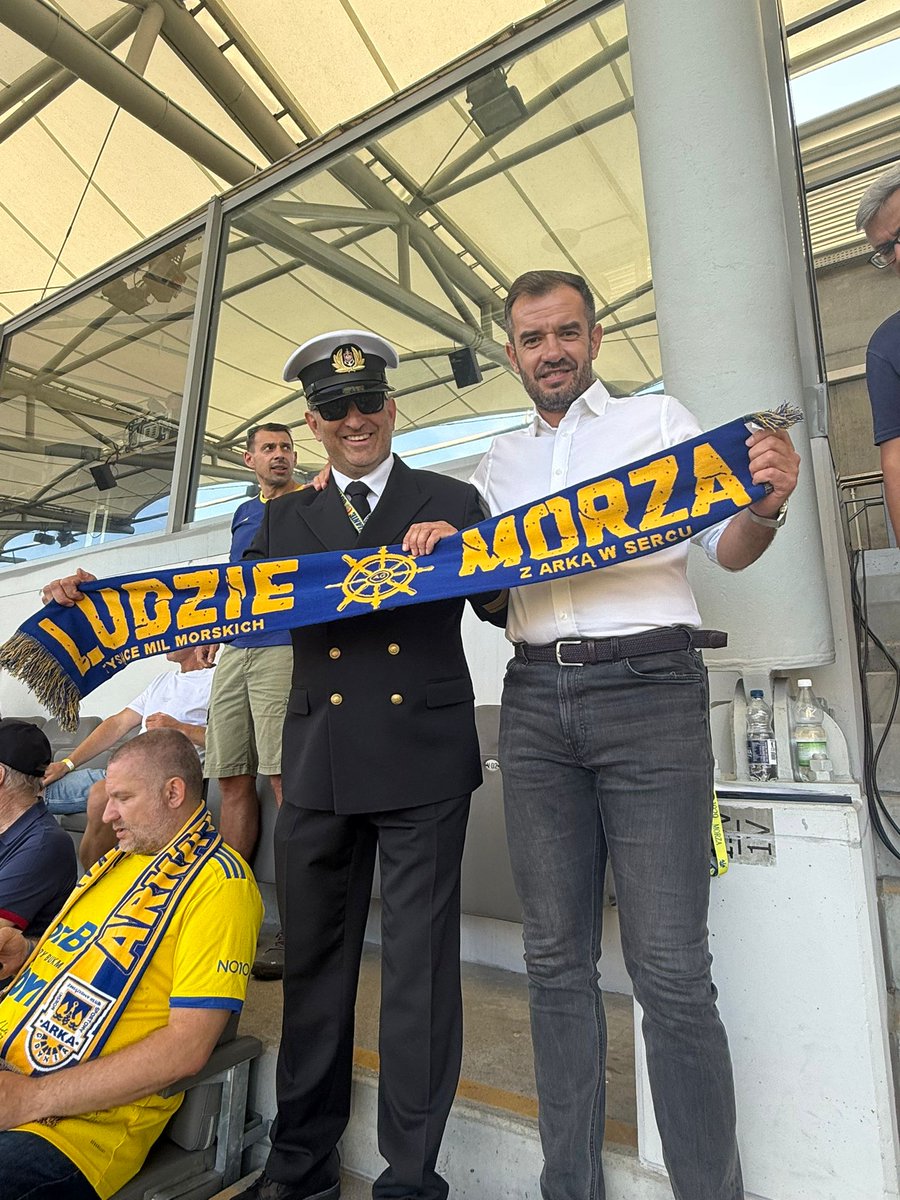 Paweł Bień (@bienpaw) on Twitter photo Wprawdzie Serbia nie ma dostępu do żadnego morza, ale w <a href="/ArkaGdyniaSA/">Arka Gdynia</a> wszyscy są Ludźmi Morza. Kapitanie <a href="/NikitaWGW/">Veljko Nikitović</a> dobrze że jesteś na pokładzie Arki.
#ArkaRazem Wprawdzie Serbia nie ma dostępu do żadnego morza, ale w <a href="/ArkaGdyniaSA/">Arka Gdynia</a> wszyscy są Ludźmi Morza. Kapitanie <a href="/NikitaWGW/">Veljko Nikitović</a> dobrze że jesteś na pokładzie Arki.
#ArkaRazem