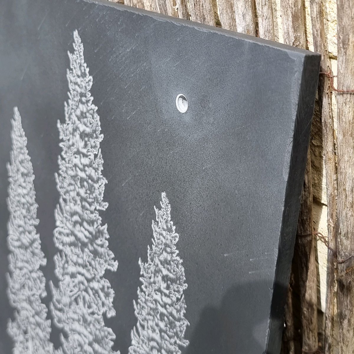 LeadDIYshop's tweet image. Large slate sign 60cm x 45cm laser engraved.
Designed, cut, engraved, drilled and shipped over the pond

More unique gifts available on our website 
🌐Website shop and socials🌐
🔗🔗🔗
linktr.ee/LeadDIYshop

#SlateHouseSign #HouseSign #CustomHouseSign #PersonalisedHouseSign