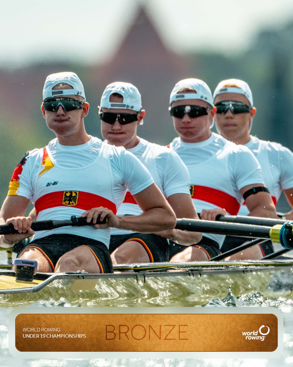 WorldRowing's tweet photo. 🚩 A-FINAL : Under 19 Men's Four

🥇 Edward Galer (b), Edward Bayfield, Isaac Dean, Elam Hughes (s), Under 19 Men's Four, Great Britain
🥈 Matteo Trevisan (b), Cesare Borlenghi, Romeo Schirinzi, Jacopo Cappagli (s), Under 19 Men's Four, Italy
🥉 Nicolai Gablenz (b), Peer Luis Czorny, Collin Liebe, Jan Lehzen (s), Under 19 Men's Four, Germany

#WorldRowingU19Champs #WRU19CHTrakai
