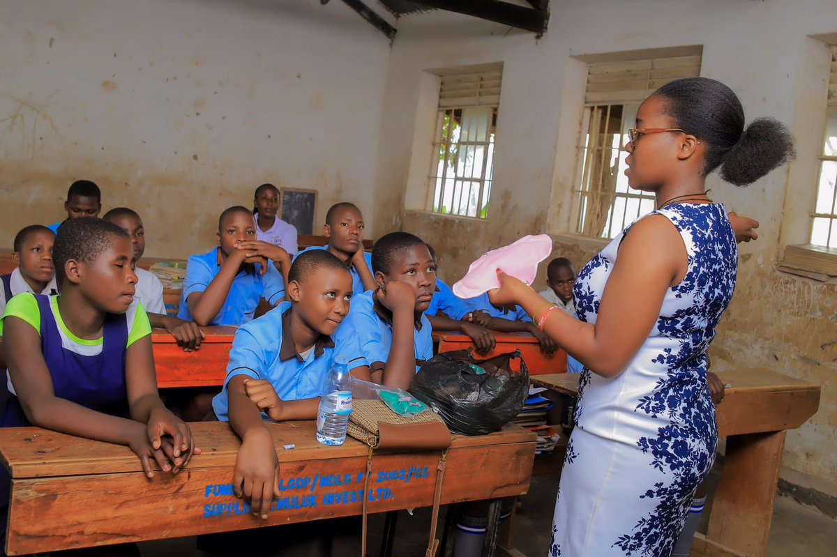 Rotaract District 9214 tweet media