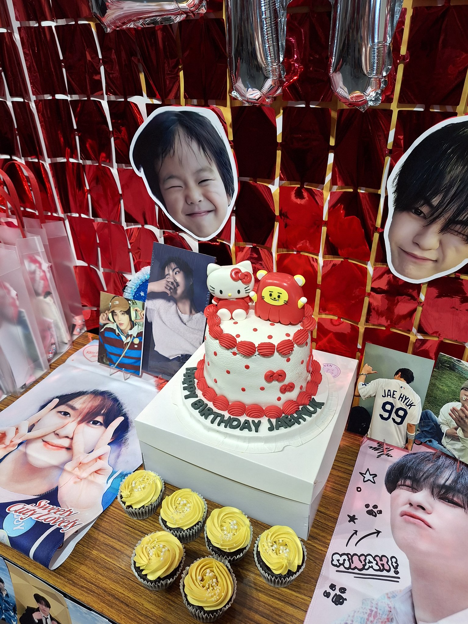 ジュン ラキドロ HAPPY BIRTHDAY HAPPY BIRTHDAY 🎂 @hynjinnnn birthday live on YT
