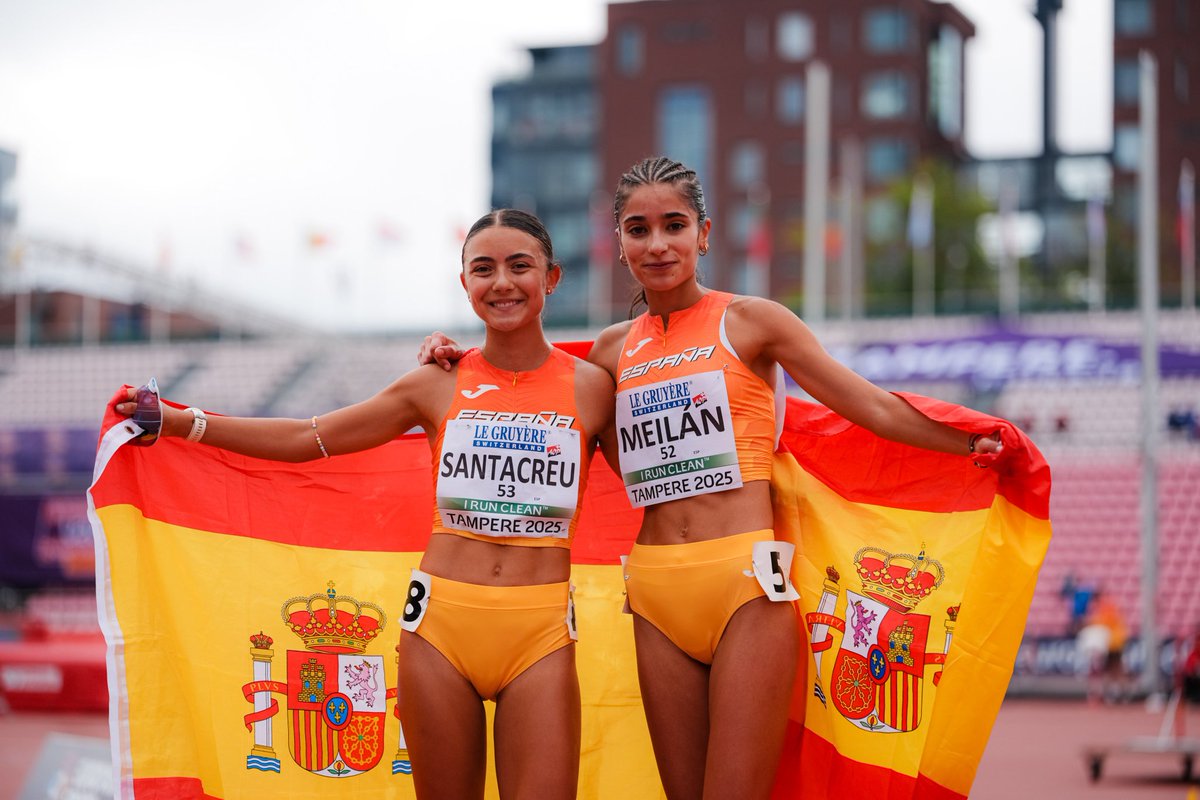 La catalana Sofía Santacreu🇪🇸🥇CAMPEONA DE EUROPA EN LOS 10km MARCHA🥇
Bronce para la gallega Aldara Meilán.
España lidera el medallero.

🔸Que la juventud catalana, gallega o vasca se fotografié con la bandera nacional ayuda a normalizarla.
España es un gran país, hay esperanza