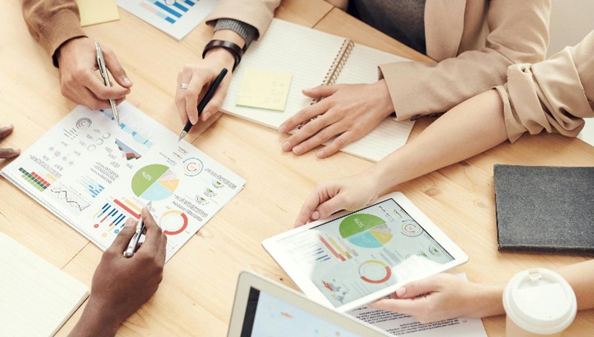 CEPES (@cepes2) on Twitter photo 🔵CEPES celebraba en febrero la actualización de estadísticas de #EconomíaSocial de <a href="/empleogob/">Ministerio Trabajo y Economía Social</a>
💠Mejoran la metodología
💠Proporcionan información desagregada por CC.AA., sector de actividad, tamaño de empresa, sexo, etc.
ℹ️cepes.es/nota-prensa/92…
#CEPES
#SomosEconomíaSocial 🔵CEPES celebraba en febrero la actualización de estadísticas de #EconomíaSocial de <a href="/empleogob/">Ministerio Trabajo y Economía Social</a>
💠Mejoran la metodología
💠Proporcionan información desagregada por CC.AA., sector de actividad, tamaño de empresa, sexo, etc.
ℹ️cepes.es/nota-prensa/92…
#CEPES
#SomosEconomíaSocial
