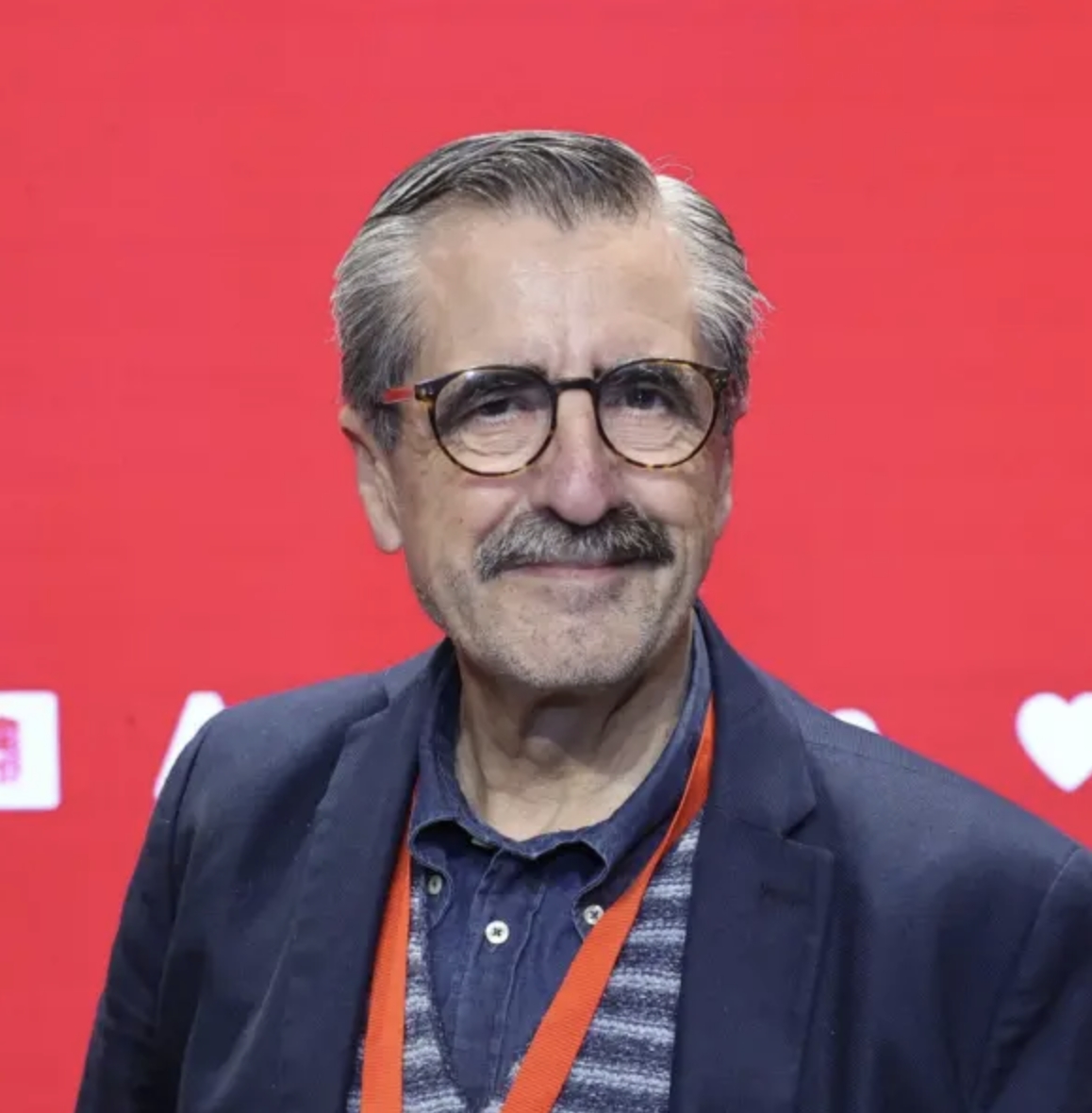 Todo nuestro apoyo y cariño para José María Ángel, Carmen e hijo. José María es un referente para Quart de Poblet, y estamos seguros de su pronta recuperación. #FuerzaJMÁngel #JuntosSomosMásFuertes 💪❤️