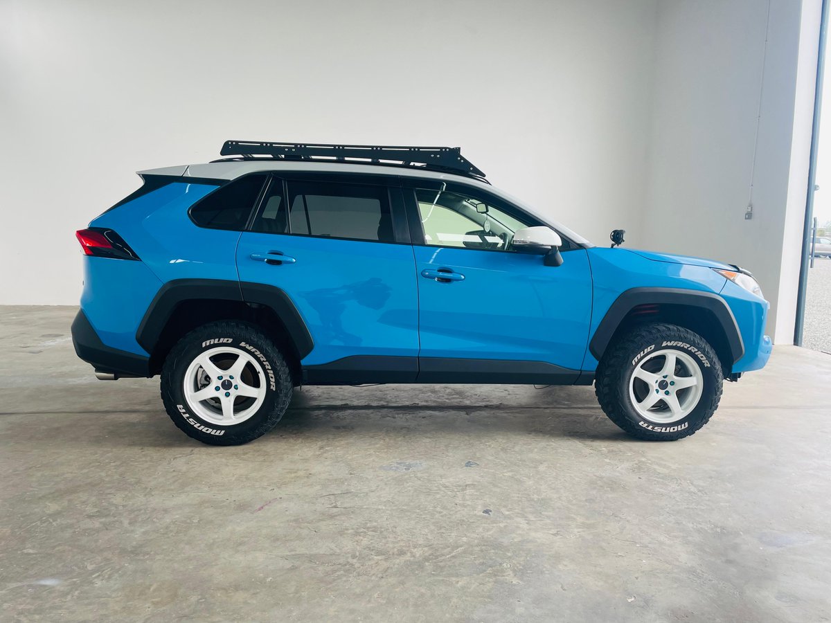 jumboaaaholding's tweet image. RAV4 | 2020 | 86,597 Km | Petrol | 4WD  | Auto| 5-Seater

✅ Electric Handbrake
✅ Eco, Normal &amp;amp; Sport
✅ Sport Light
✅ Black Leather Seats
✅ Parking Sensors
✅ Ramp Assist
✅ Customized Interior/Exterior

📞 Call/WhatsApp: 0115 293 542

#Morara #HELB #TUTAM #Naigeria #JCC