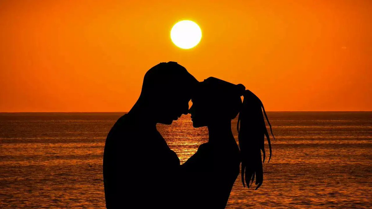 Richard Allinson💙 (@richardallinson) on Twitter photo We have #Sundays Greatest #LoveSongs... share your stories and dedications right now <a href="/greatesthitsuk/">Greatest Hits Radio</a> We have #Sundays Greatest #LoveSongs... share your stories and dedications right now <a href="/greatesthitsuk/">Greatest Hits Radio</a>