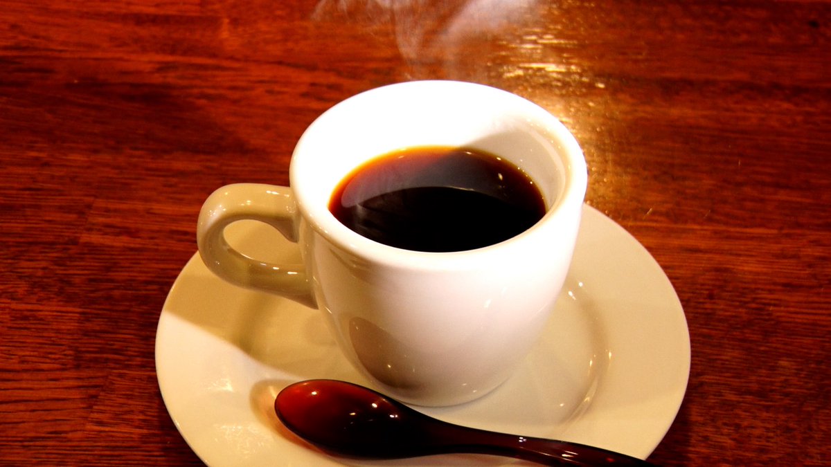 飯尾和樹のずん喫茶(BSテレ東で放送中&TVerで配信中) (@bs7ch_zunkissa) on Twitter photo こんにちは☕️
本日も間もなく夕方5時45分時から“ずん喫茶”の放送です🥪✨✨
今回は初の“広島県”進出で嬉しいです🫖☕️💫
よろしければ、ゆっくりコーヒーでも淹れて…☕️もし甘いものがあれば最高ですね🍰さぁ、飯尾さんと一緒にステキな喫茶店でニッコリ🍕
『飯尾和樹のずん喫茶』 こんにちは☕️
本日も間もなく夕方5時45分時から“ずん喫茶”の放送です🥪✨✨
今回は初の“広島県”進出で嬉しいです🫖☕️💫
よろしければ、ゆっくりコーヒーでも淹れて…☕️もし甘いものがあれば最高ですね🍰さぁ、飯尾さんと一緒にステキな喫茶店でニッコリ🍕
『飯尾和樹のずん喫茶』