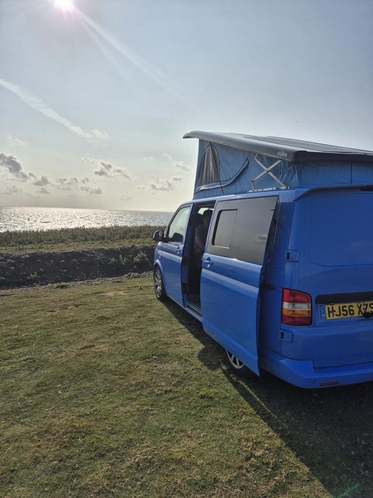 Gareth John tweet media