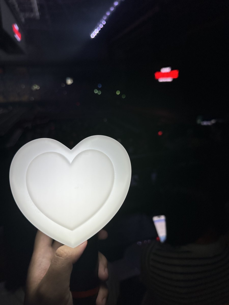 wishing nothing but safety and happiness of the boyz and deobis on the last day of the blaze 🙏❤️