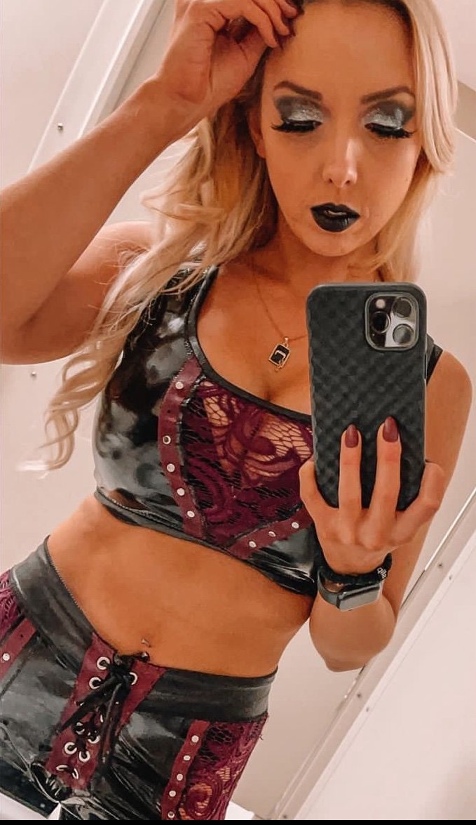 𝒵𝒶𝓃𝑒 𝒯𝒽𝑒 𝐵𝓁𝒶𝒸𝓀𝐻𝑒𝒶𝓇𝓉 tweet media