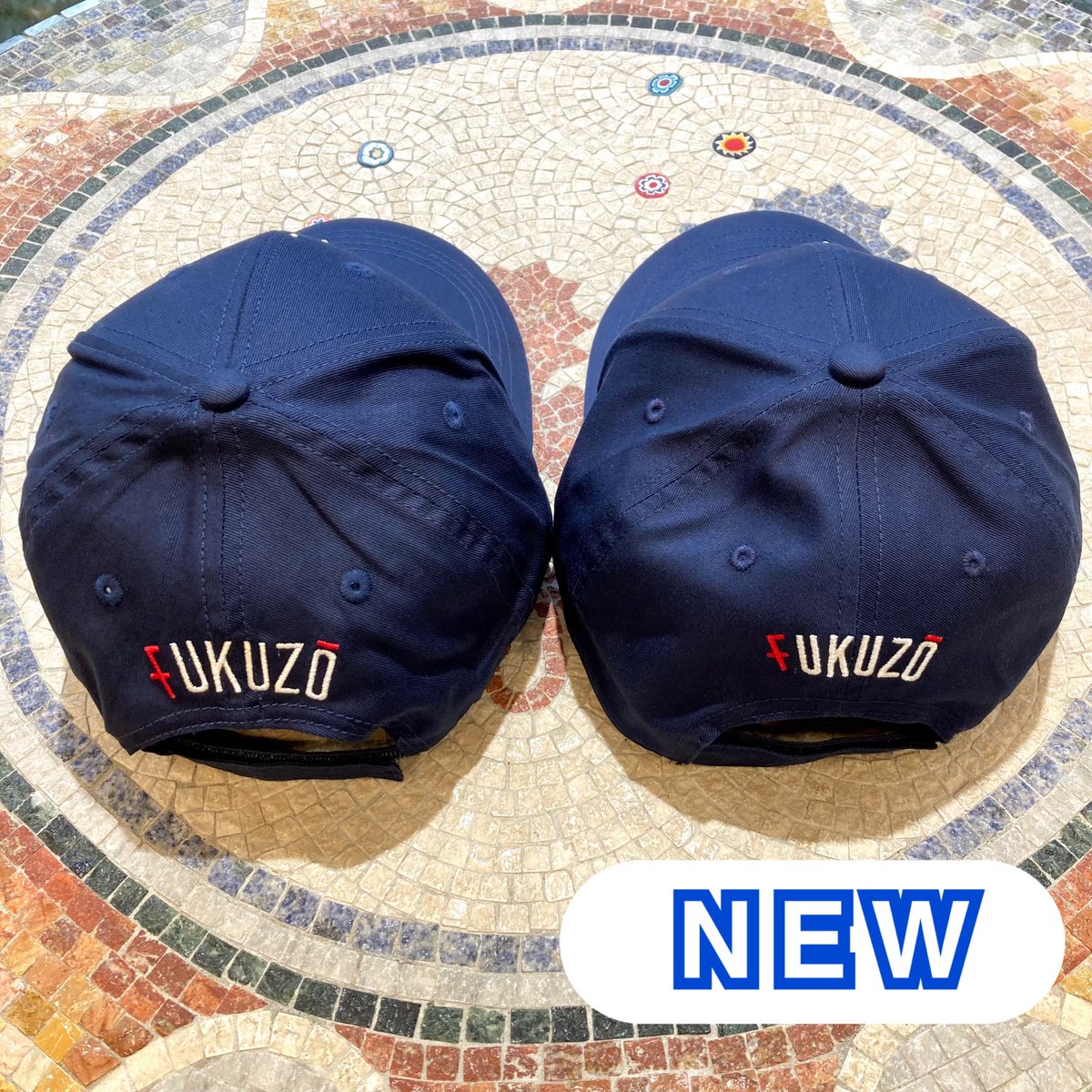 元町本店＝ ⁡ 人気のキャップに新デザインと新色が入荷しました? ⁡額 