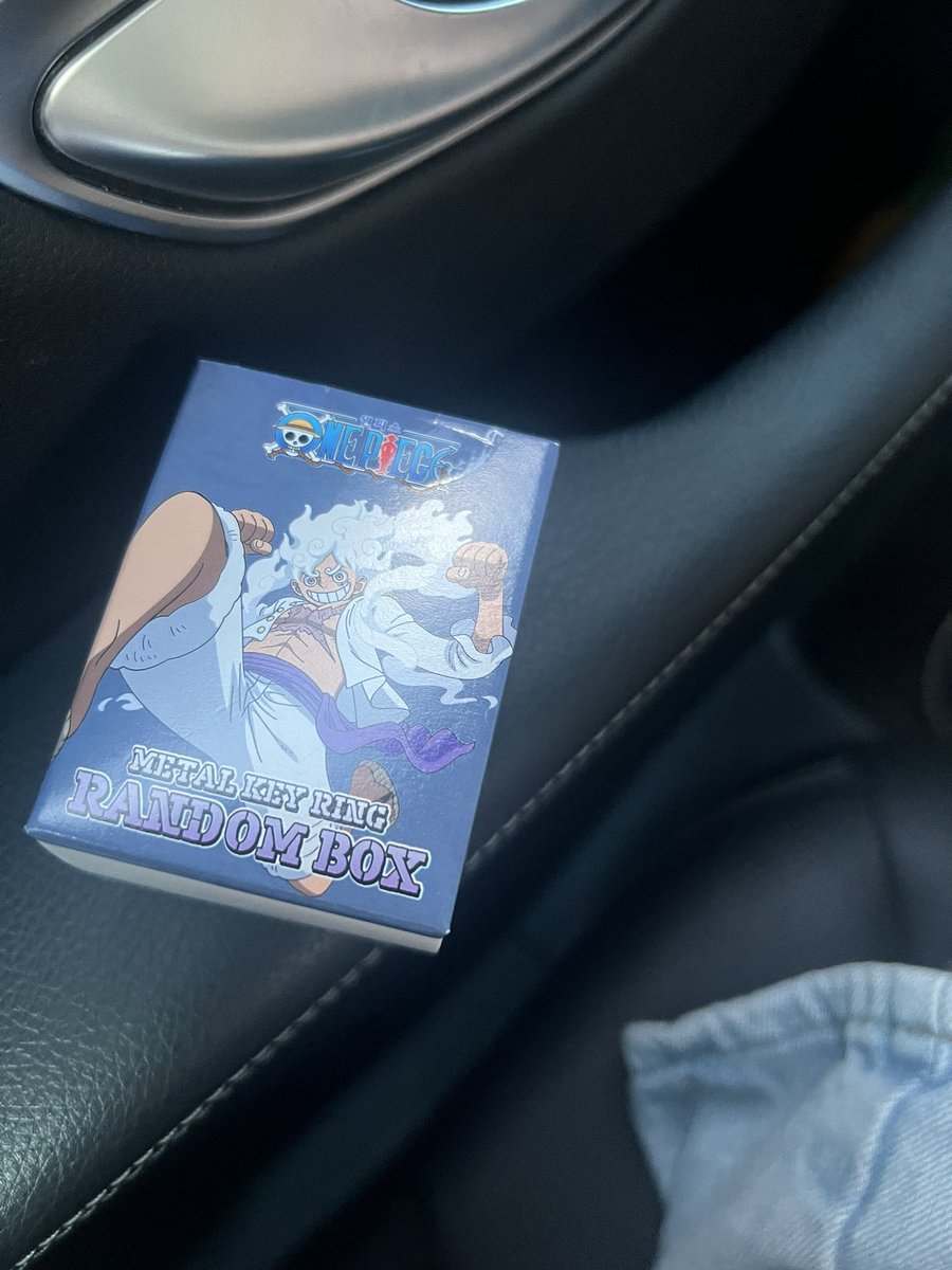 지빨☁️ tweet media