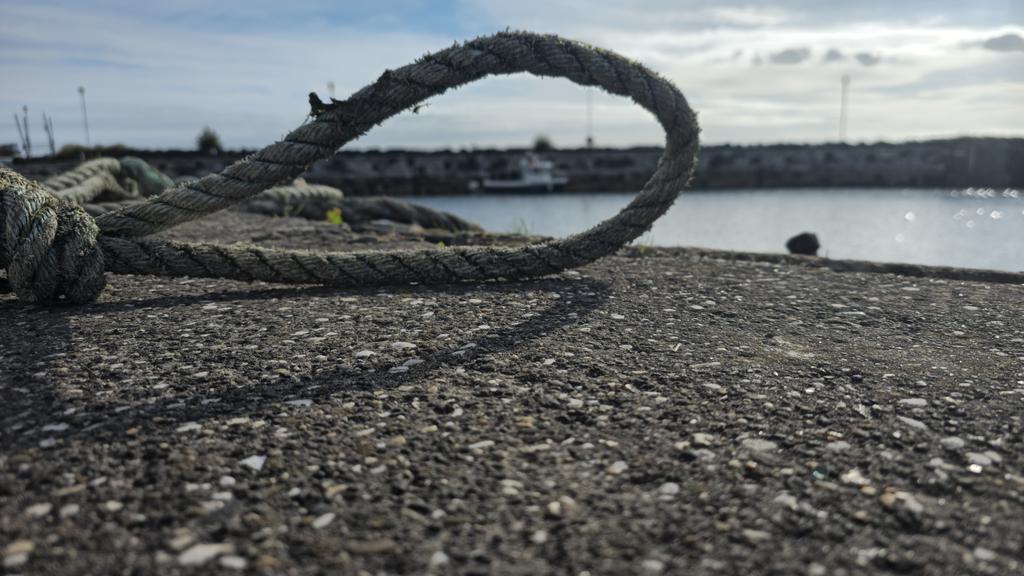 BELFASTTOURS1's tweet photo. Lovely day in carnlough @bbcweather  @niweather @barrabest @weatherwatchersni @WeatherAisling 
Pics. Joe McCullough https://t.co/JbUrnaZQ1J