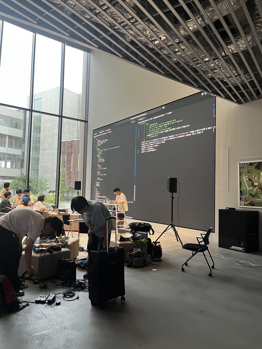 drxcodev's tweet image. now this is how you build in public…