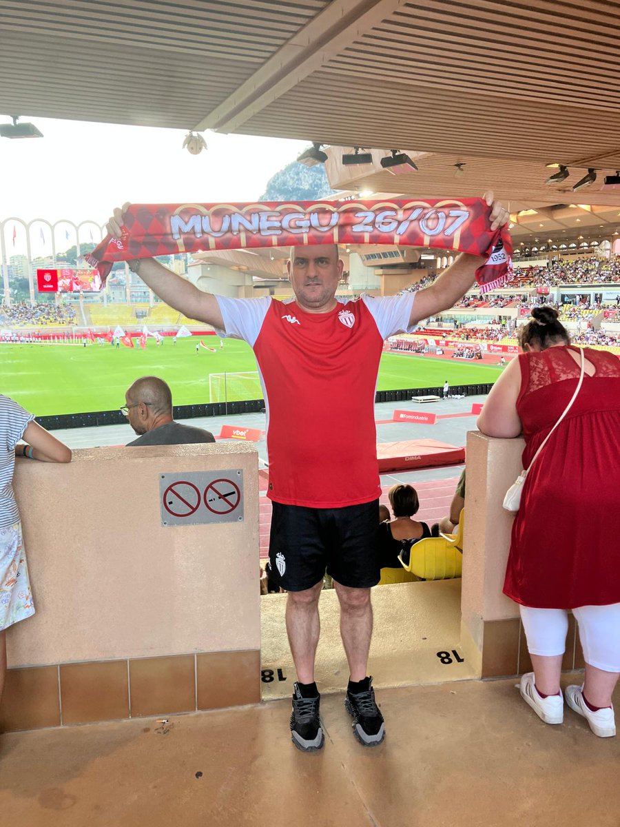 Club des Supporters de Monaco (@csmonaco) on Twitter photo Certaines de nos antennes sont venues nous faire un coucou pour ce match amical à domicile. Merci pour leur fidélité ! #CSMMoselle <a href="/Munegu2607/">CSM Munegu 26/07</a> #ASMINT #ASMonaco #DagheMunegu #Partouttoujours Certaines de nos antennes sont venues nous faire un coucou pour ce match amical à domicile. Merci pour leur fidélité ! #CSMMoselle <a href="/Munegu2607/">CSM Munegu 26/07</a> #ASMINT #ASMonaco #DagheMunegu #Partouttoujours