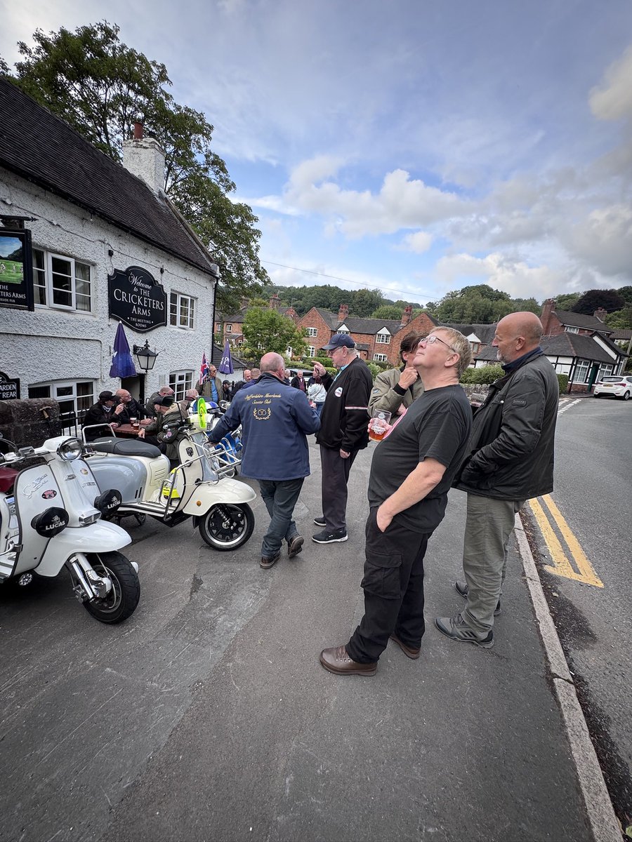 Thursday evening’s meet up at Oakamoor 🛵