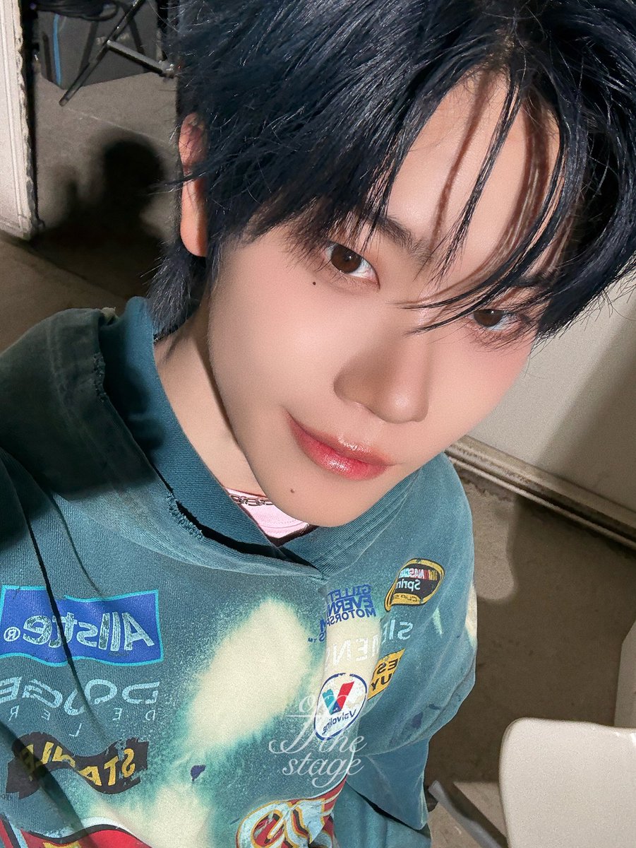 CHK CHK (촉촉) (@chkchkofficial) on Twitter photo #CLOSEYOUREYES #OffTheStage
오프더스테이지에서 사탕 받아갈 사람~💖
<a href="/closeyoureyes_7/">CLOSE YOUR EYES</a>
#OffTheStage #CLOSEYOUREYES #클로즈유어아이즈 #전민욱 #마징시앙 #장여준 #김성민 #송승호 #켄신 #서경배 #CLOSEYOUREYES #OffTheStage
오프더스테이지에서 사탕 받아갈 사람~💖
<a href="/closeyoureyes_7/">CLOSE YOUR EYES</a>
#OffTheStage #CLOSEYOUREYES #클로즈유어아이즈 #전민욱 #마징시앙 #장여준 #김성민 #송승호 #켄신 #서경배