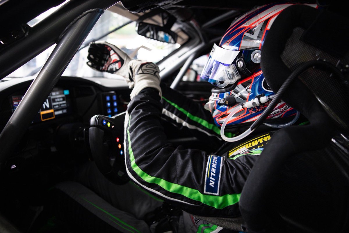Race2 P4

少し追い上げましたが、4位止まりでした。
予選位置が全てでした。
色々思うことはありますが、最終戦の富士にぶつけます👊🏻