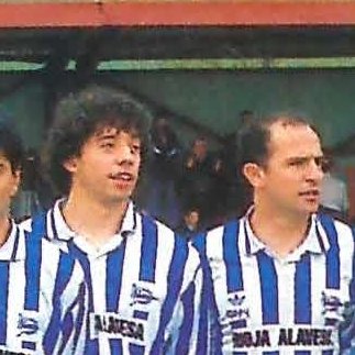 🤔 Jugaron juntos y quizás no lo sabías.

🇪🇸 Iván Campo.
🇪🇸 Luis De la Fuente.

🏆 Fueron campeones de grupo en Segunda B con el Alavés (93/94).