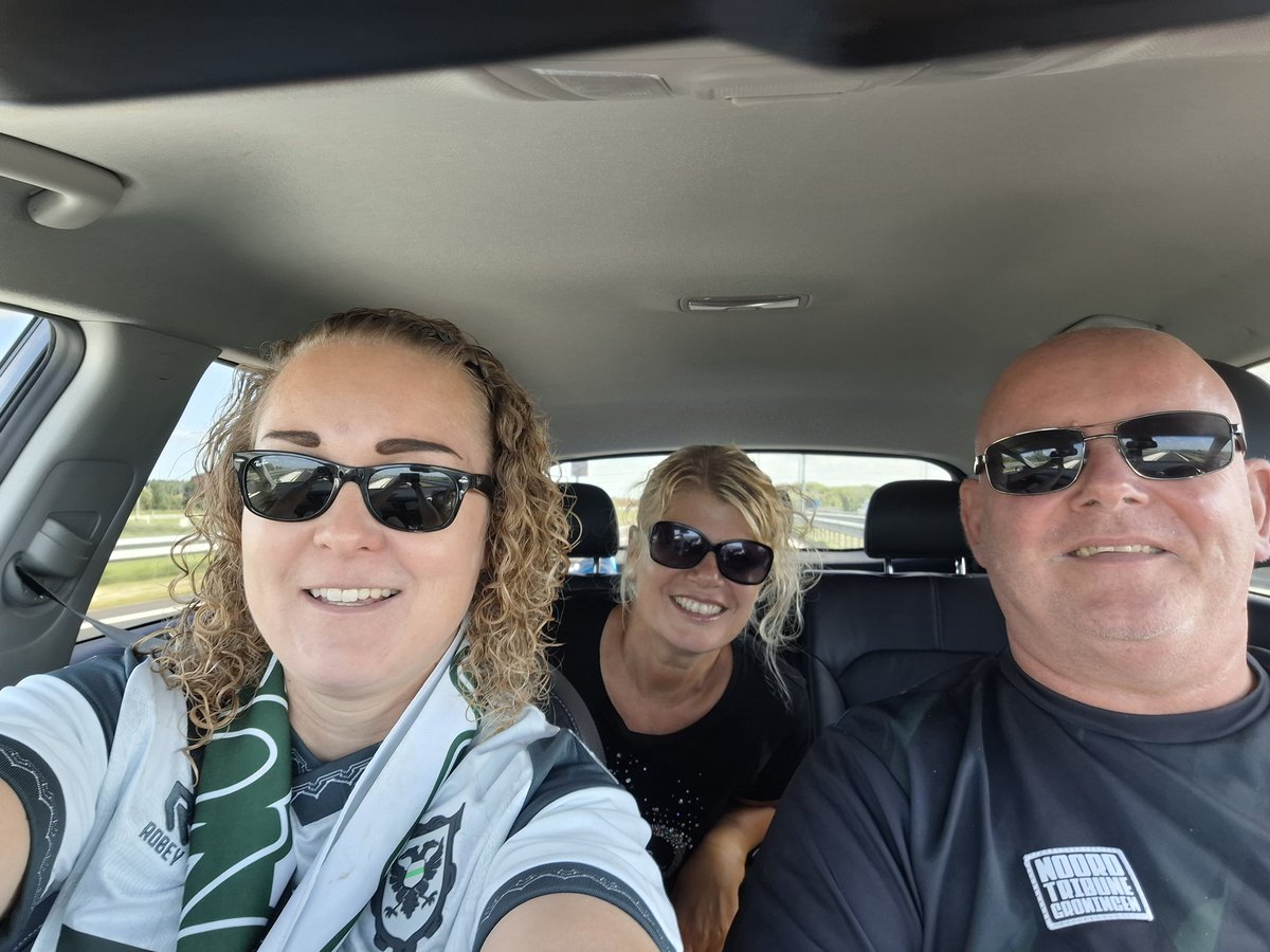 Onderweg naar Alkmaar samen met <a href="/JohndeJonge1/">John de Jonge</a> <a href="/Anke_vd_Vegt/">Anke van der Vegt</a> en onderweg <a href="/BertSportel/">Bert Sportel</a> nog oppikken. Come On FCG! #azGRO