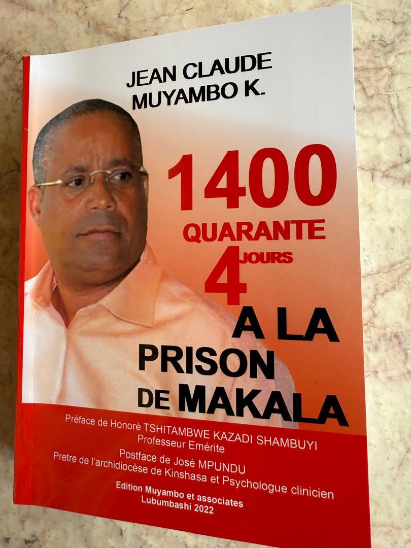 J’ai été surpris par une fillette de 14 ans qui m’as demandé mon ouvrage pour lire, plus encore elle voulait que je le lui dédie! Étonnant que beaucoup ne lise pas.
One day ☝🏽