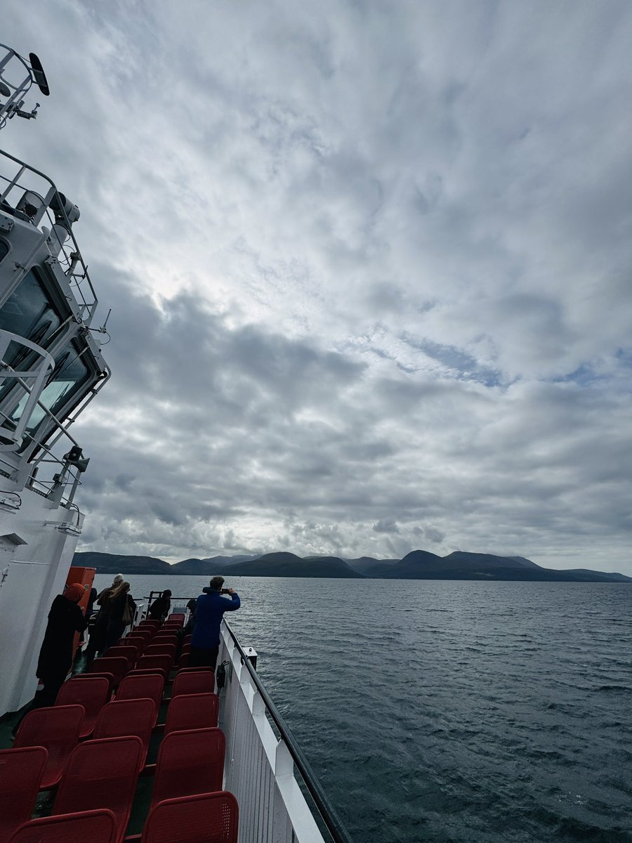 Leaving Kintyre for a day trip to Arran (Claonaig 👉🏻 Lochranza)