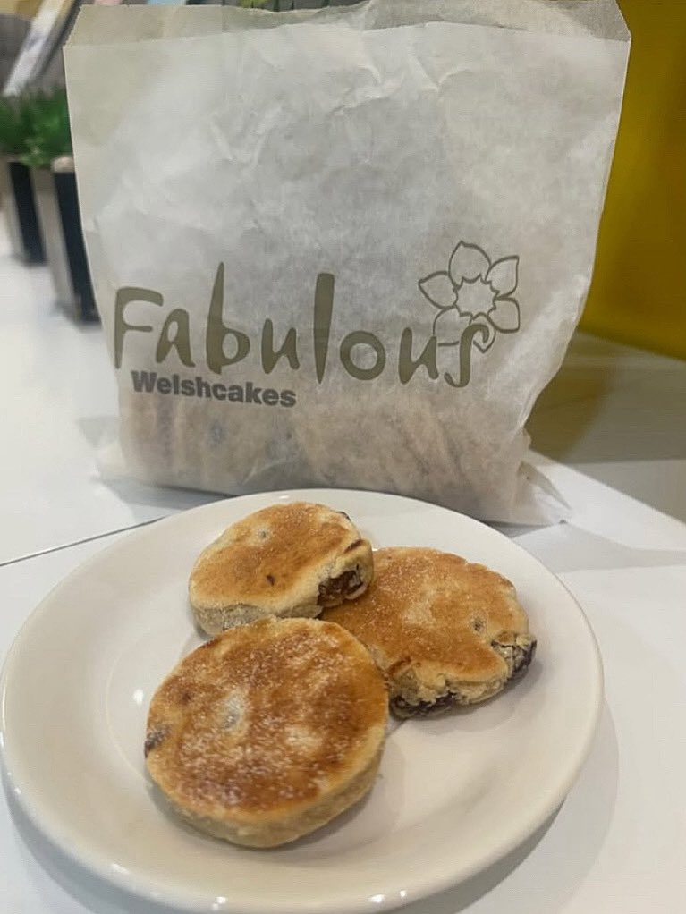 FabWelshcakes tweet picture