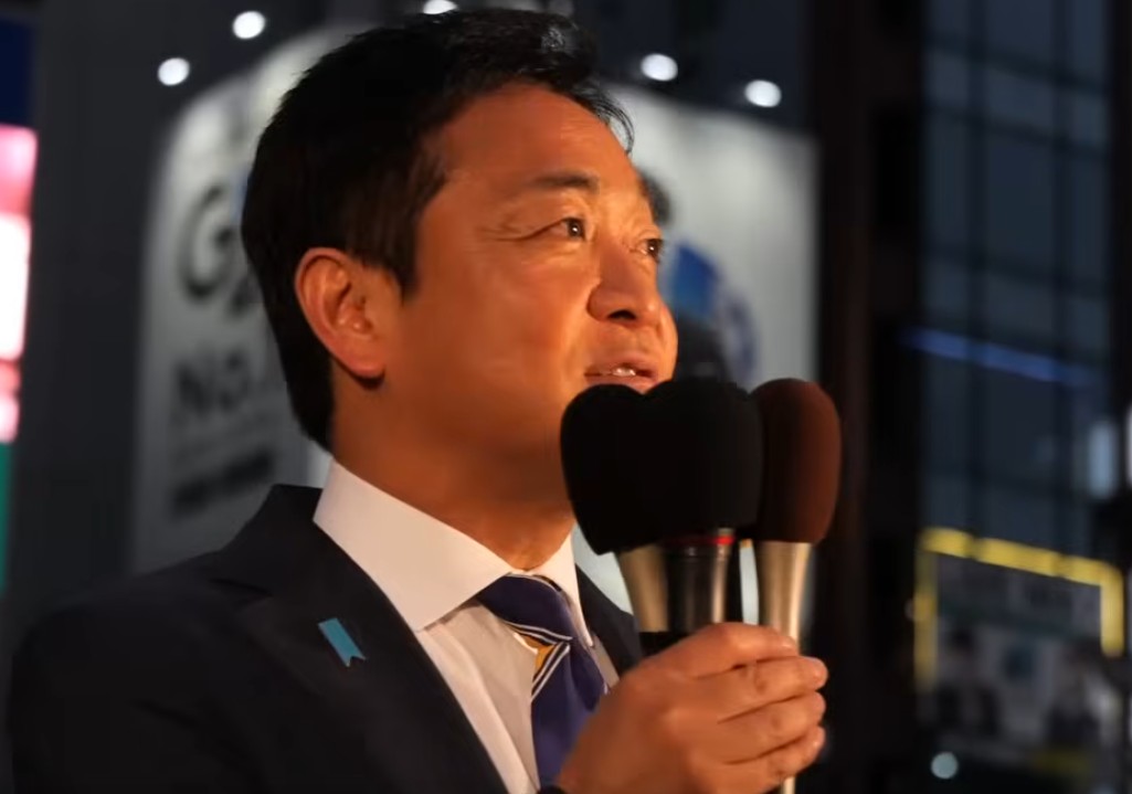 8月1日　国民民主党　新橋駅前街頭演説会での代表玉木雄一郎の訴えを是非お聞きください。よろしくお願い致します。
私も『対決より解決』で政策の実現のために全力で取り組んで参ります。
youtube.com/live/ABkm3kk3s…

#村岡敏英 #村岡としひで #玉木雄一郎 #榛葉賀津也 #国民民主党