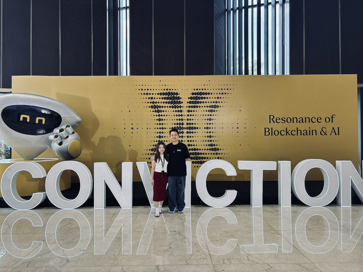 Noelle | Lydian Labs| Malaysia Blockchain Week (@nonolee97) on Twitter photo GM from <a href="/Convictionvn/">Conviction</a> 🇻🇳🫰🏻
Lots of familiar faces to catch up and great to see everyone still thriving together
Also first time having two of us speaking on the same oversea conference, one covering topic on Institutional Adoption of Digital Asset and one on topic of Web3 Gaming GM from <a href="/Convictionvn/">Conviction</a> 🇻🇳🫰🏻
Lots of familiar faces to catch up and great to see everyone still thriving together
Also first time having two of us speaking on the same oversea conference, one covering topic on Institutional Adoption of Digital Asset and one on topic of Web3 Gaming